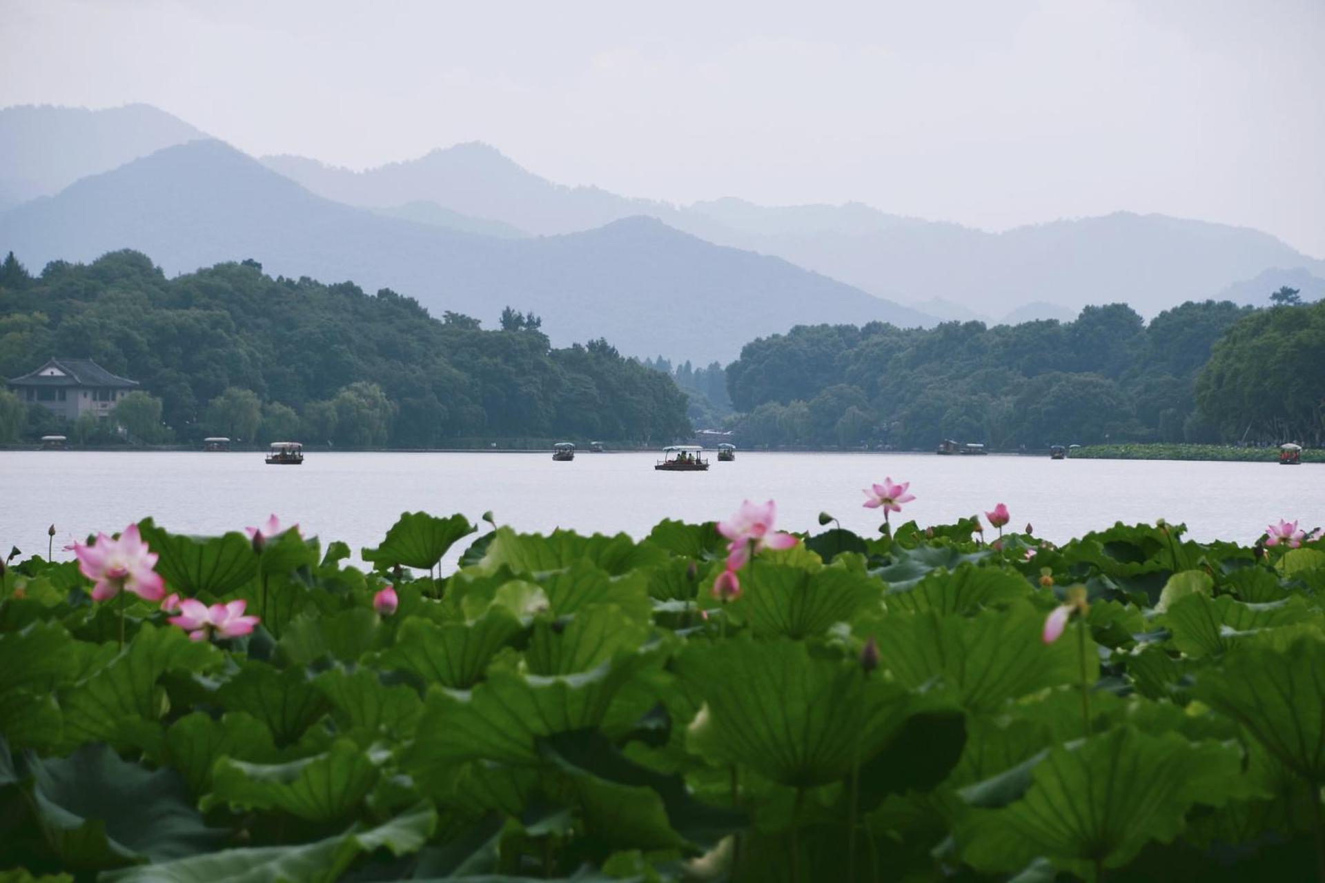 Nost Algia S Hotel In The West Lake Scenic Area-,Lingyin Temple, Leifeng Tower, Children'S Playground, Free Night Snack, Free Laundry, English Communication Well, Free Travel Advice Ханджоу Екстериор снимка