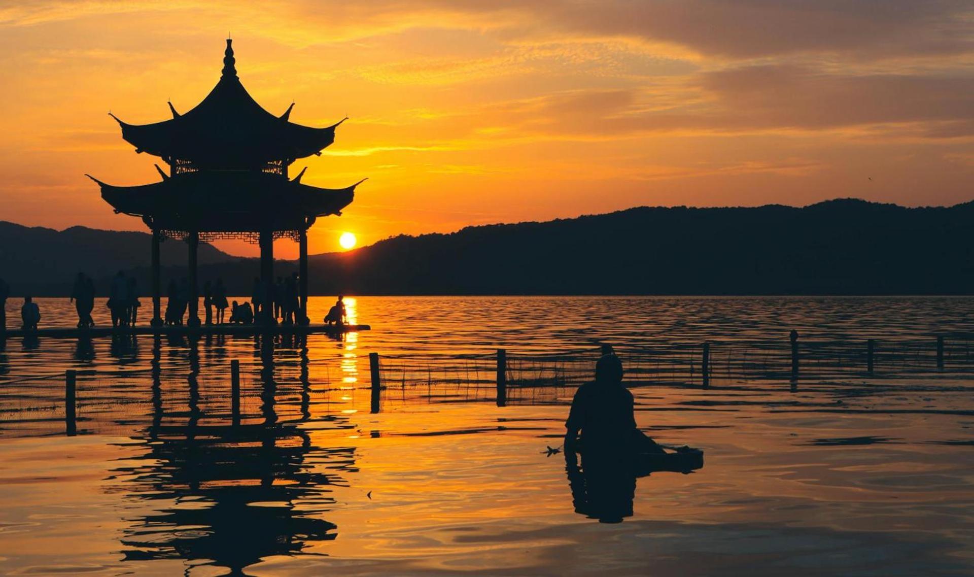 Nost Algia S Hotel In The West Lake Scenic Area-,Lingyin Temple, Leifeng Tower, Children'S Playground, Free Night Snack, Free Laundry, English Communication Well, Free Travel Advice Ханджоу Екстериор снимка